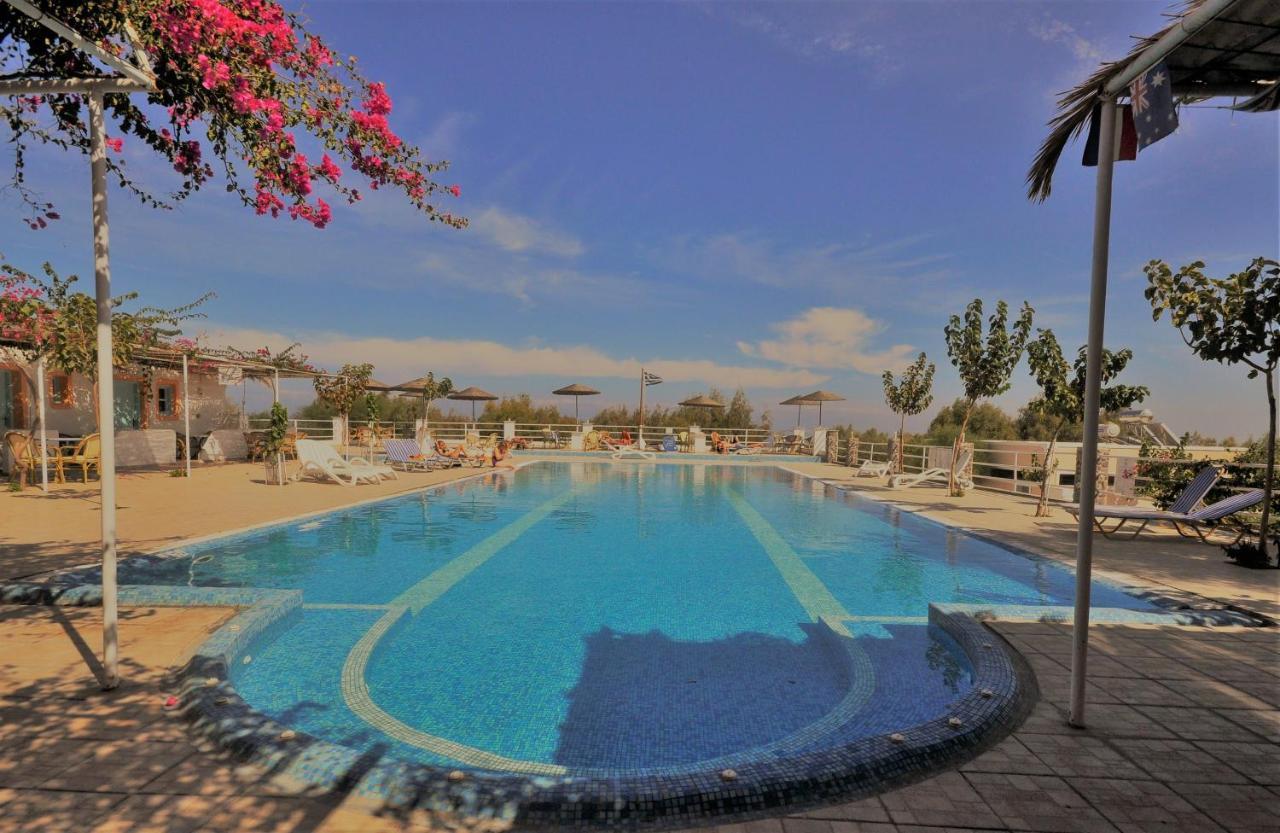 Santorini Camping & Hostel Φηρά Εξωτερικό φωτογραφία